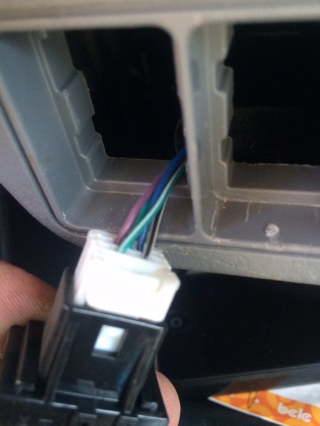 Heated Seats Plug.jpg