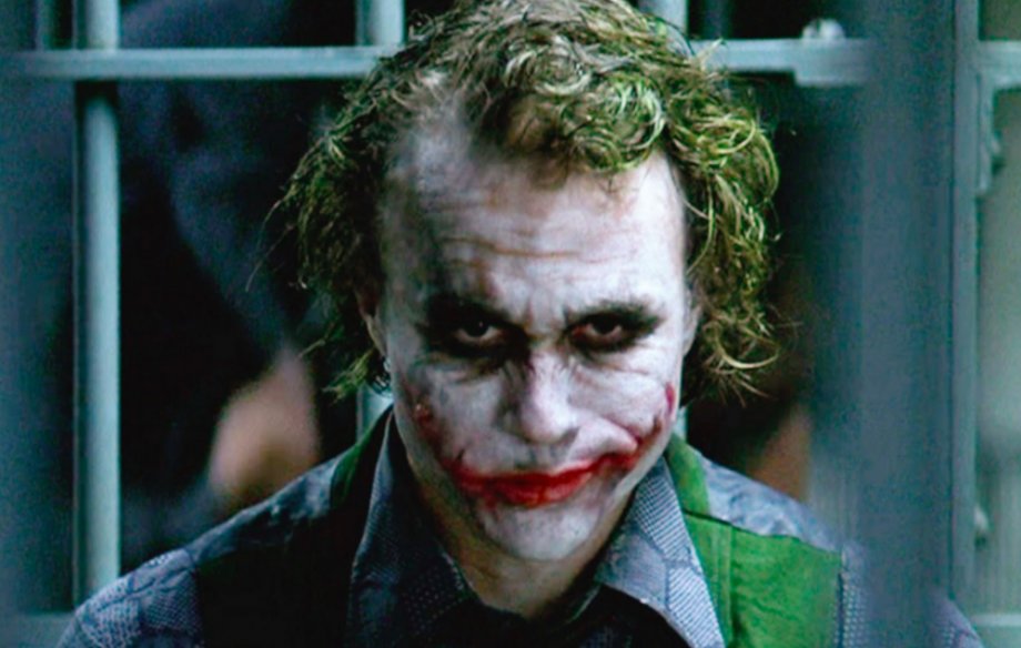 Heath-Ledger-as-The-Joker-920x584.jpg