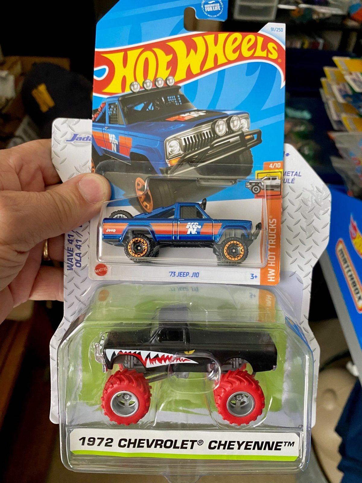 HEB GRABS.jpg