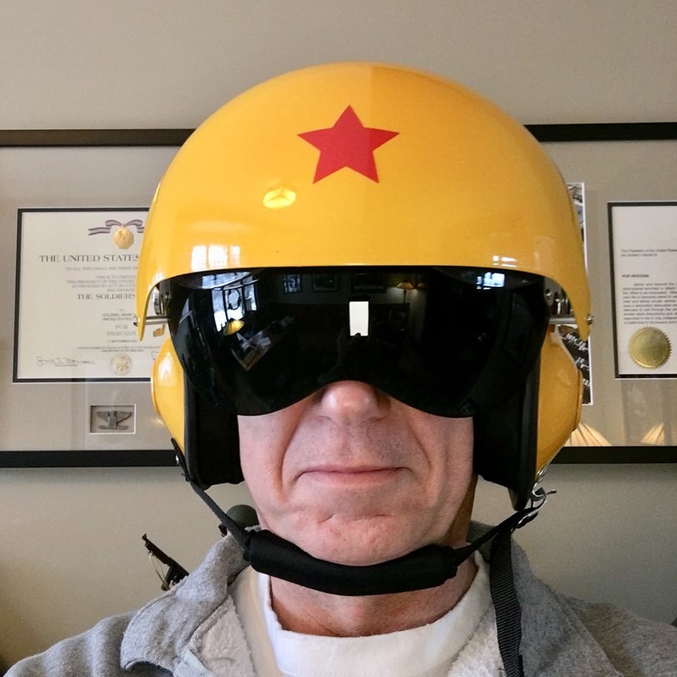 Helmet 1.jpg