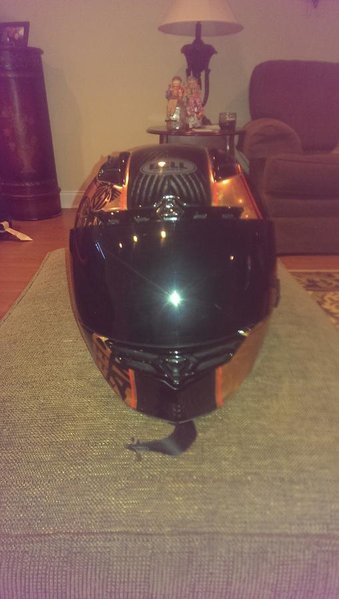 helmet 1.jpg