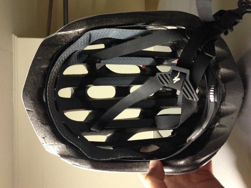 Helmet 3.jpg