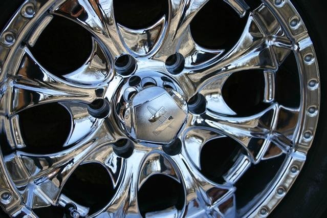 Helo Wheel Shot.jpg