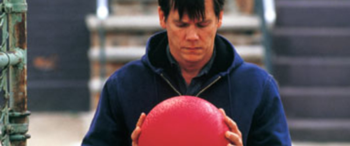hero_EB20050106REVIEWS50103001AR.jpg