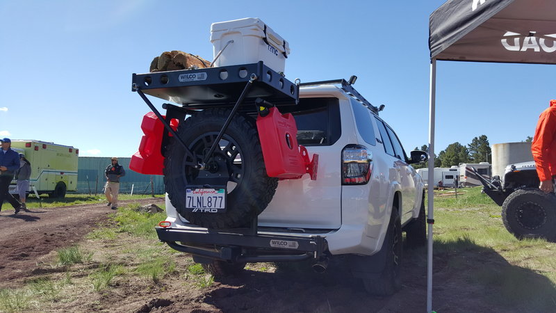 HG Toyota MAX 4Runner full kit.jpg.jpg