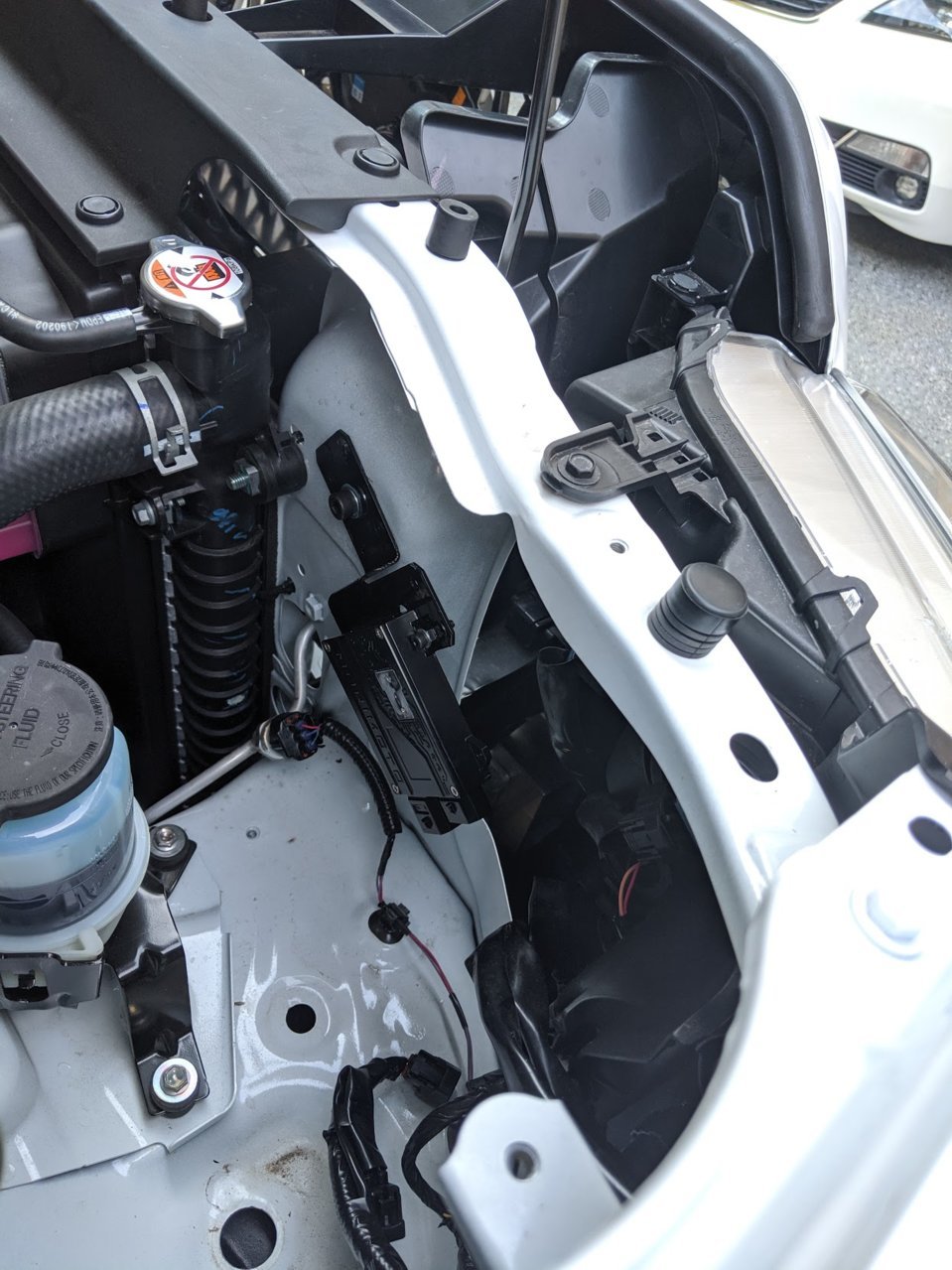 hid2.jpg