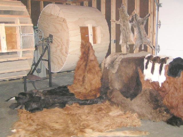 HIDE DISPLAY1.jpg