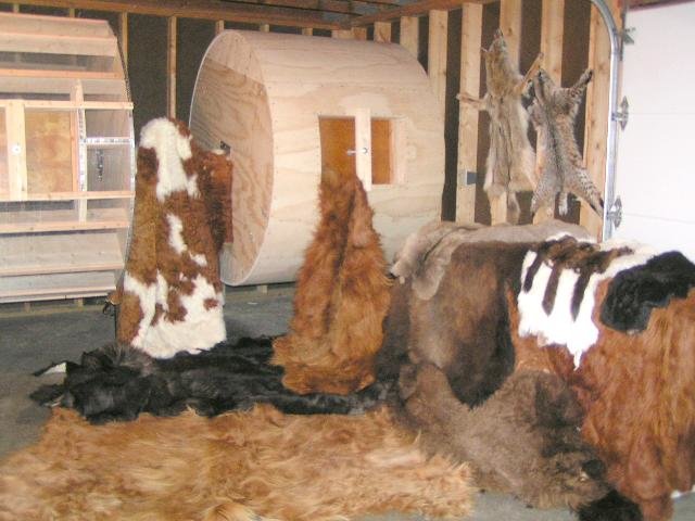 HIDE DISPLAY3.jpg