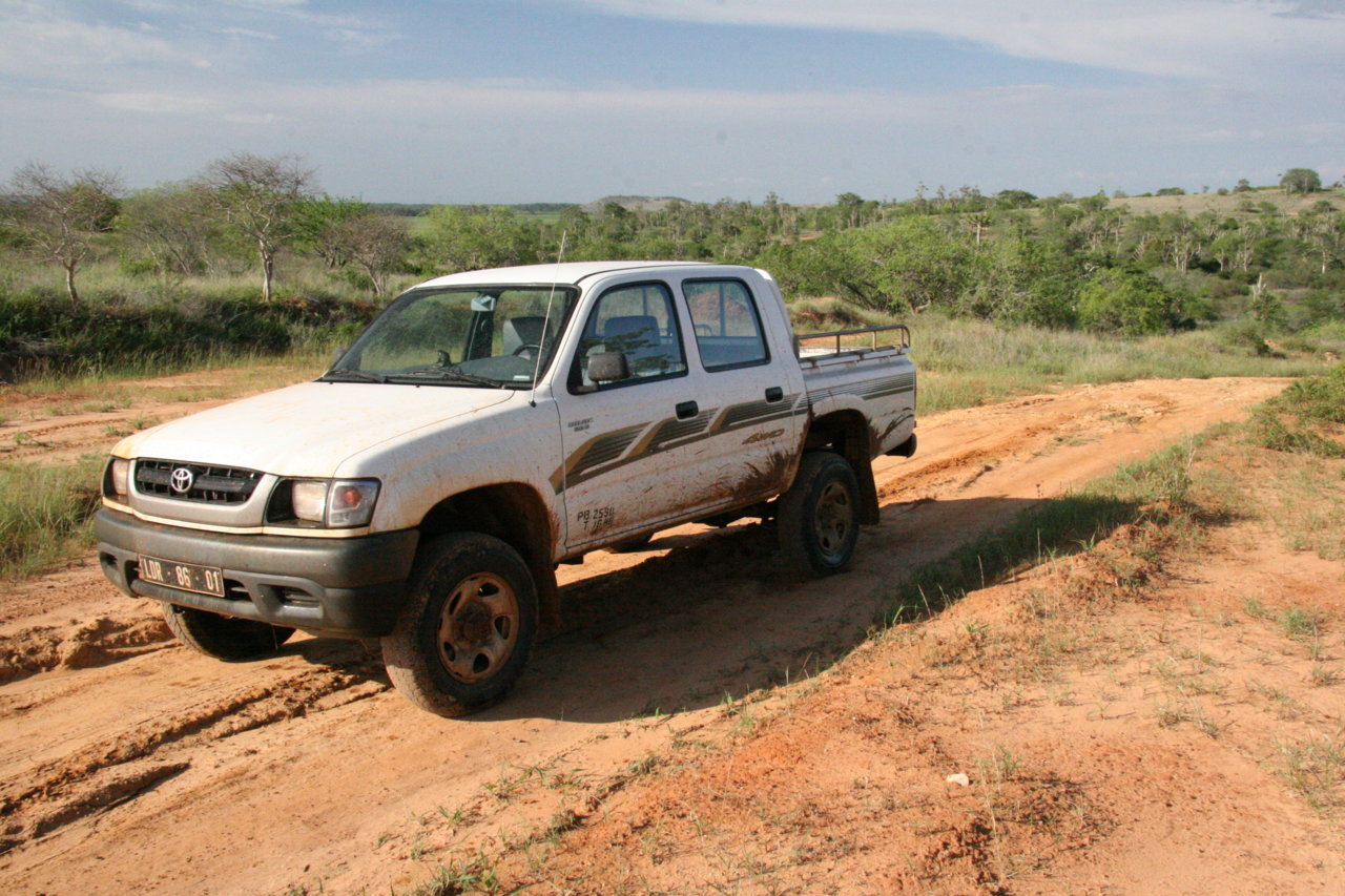 Hilux - Angola 2.jpg