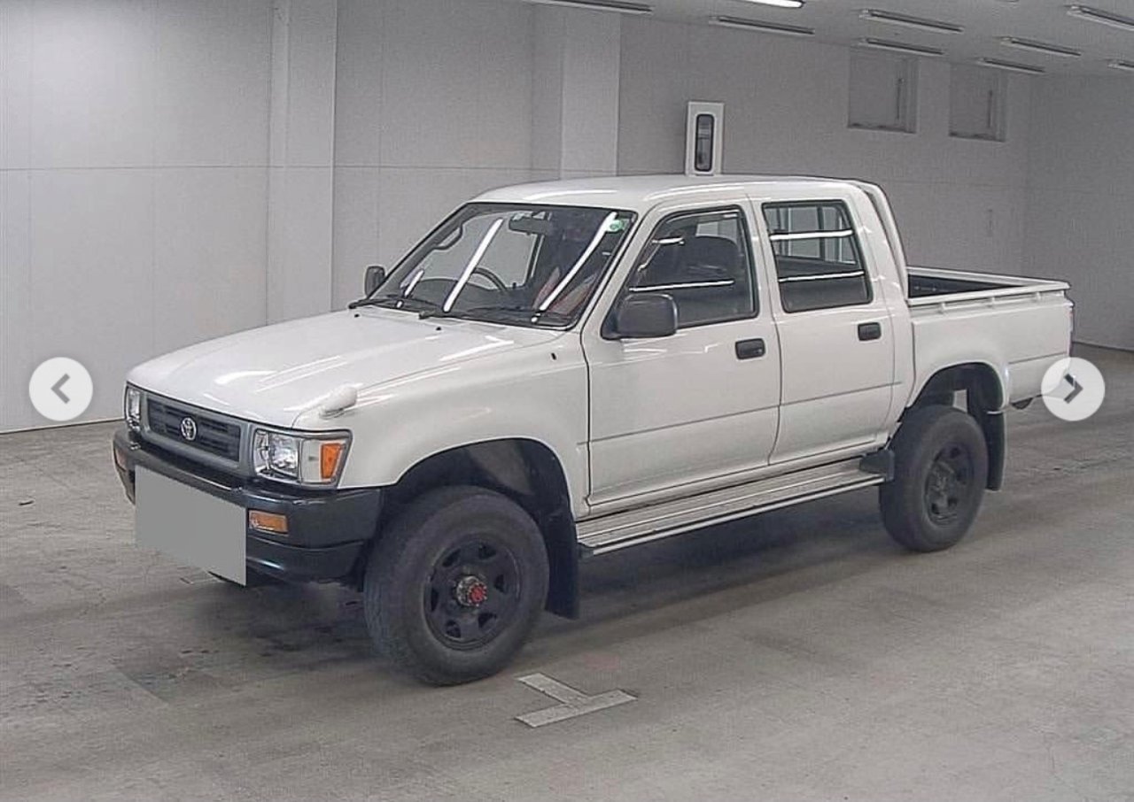 hilux japanauction.jpg
