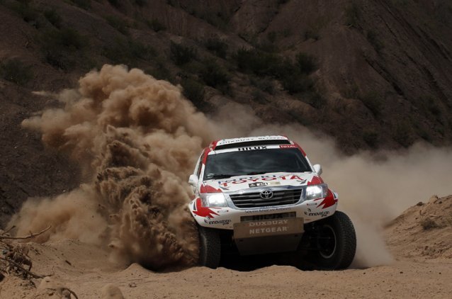 hilux.jpg