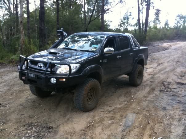 hilux2_eb4fc4eab4ab7b0f40bfbaccd1291bff4f34a178.jpg