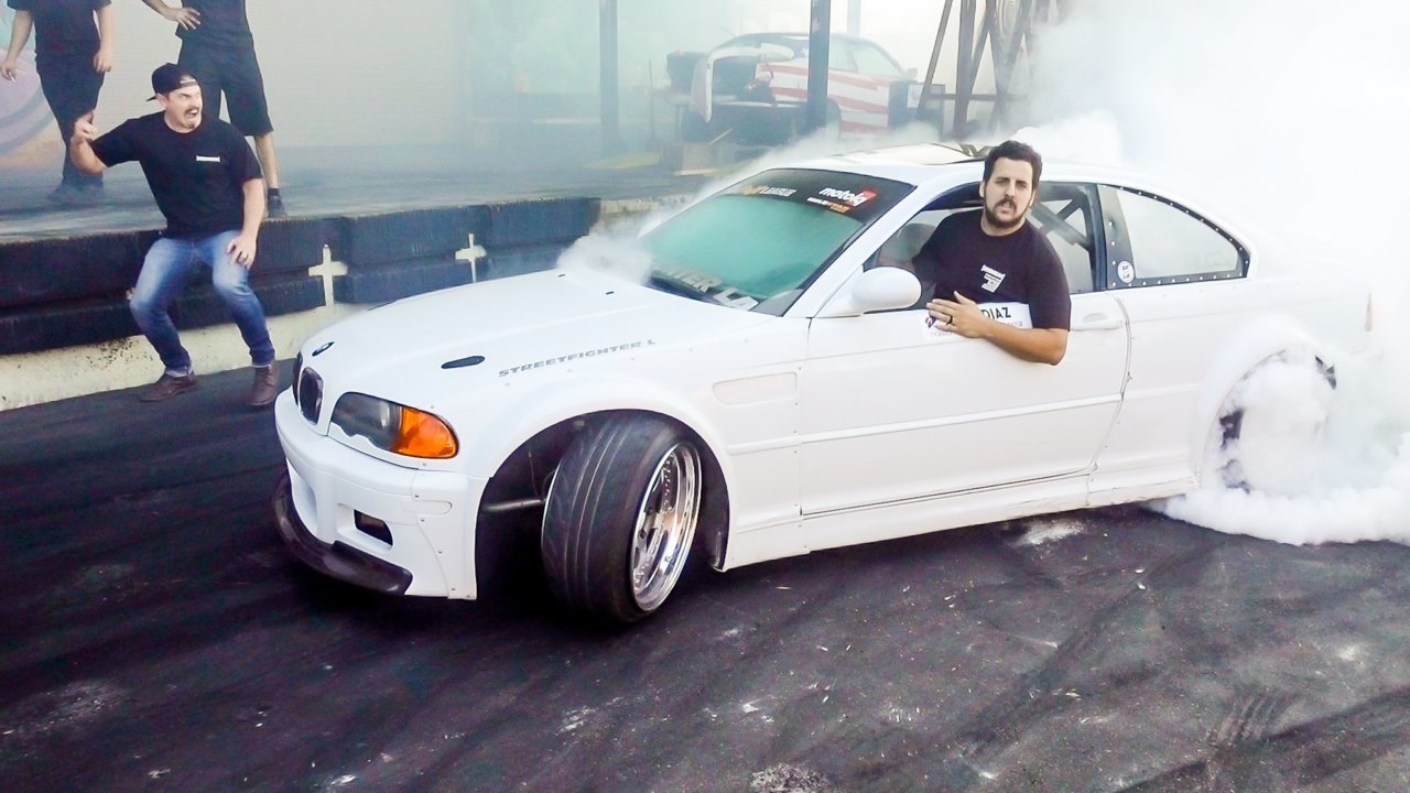 HMM_DT_BBD_DRIFT_E46.00_14_36_19.Still011_2048x.jpg