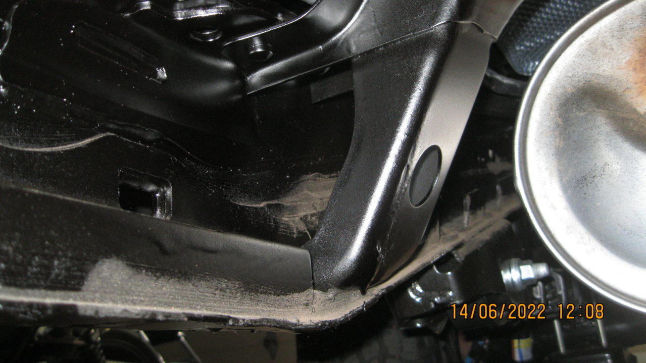 hoist lift foot, frame.jpg
