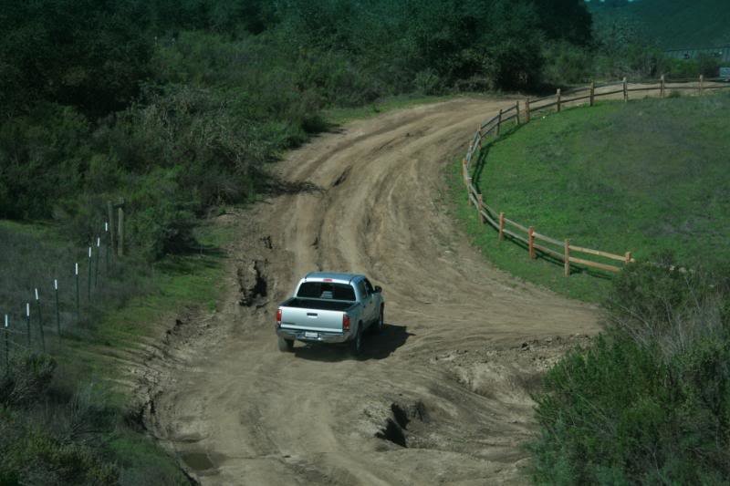 HollisterHills007_0ba7916f6246655b3bad93f593d86659134c9868.jpg