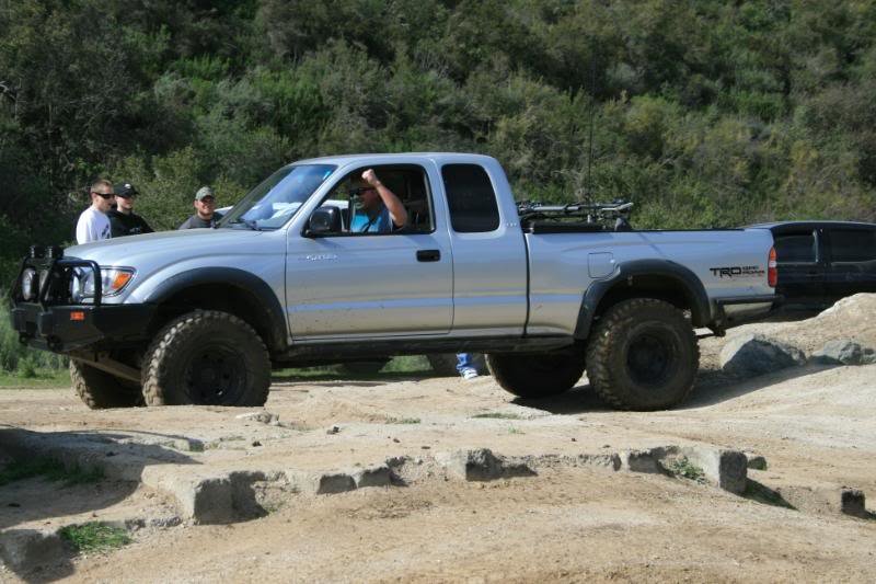 HollisterHills124_8e9fd58bc262e35ccc61acc15ae73d50f97f5da5.jpg