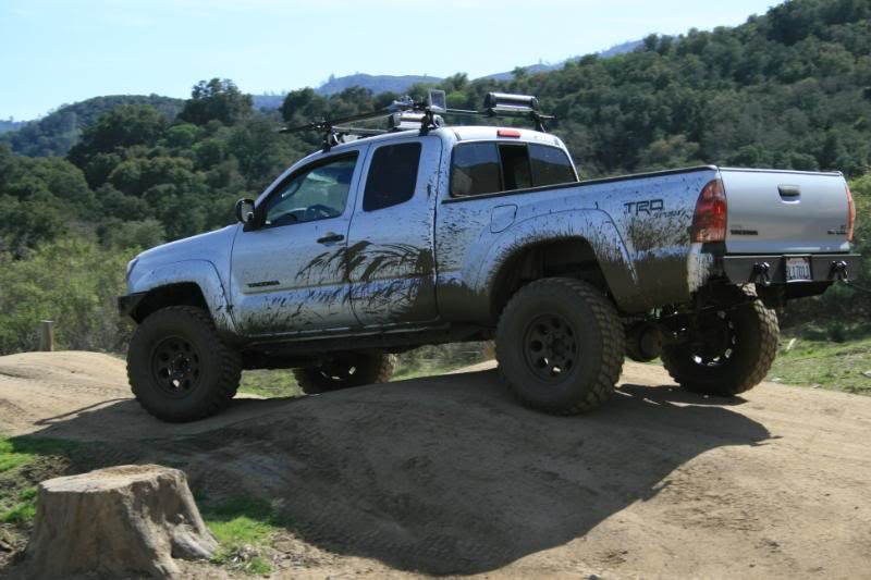 HollisterHills136_f8086b3573899050b9ac11c0834d00bd58eb1b9c.jpg