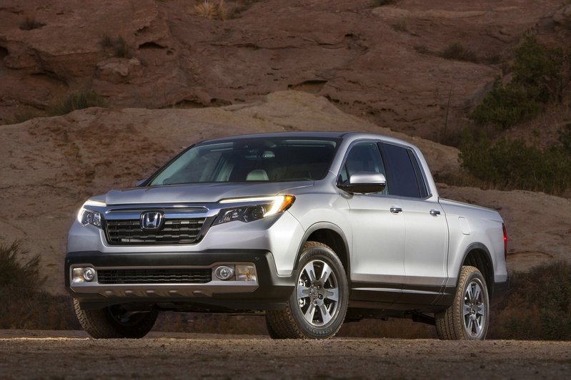 honda-ridgeline-2017-preview-1_1200.jpg