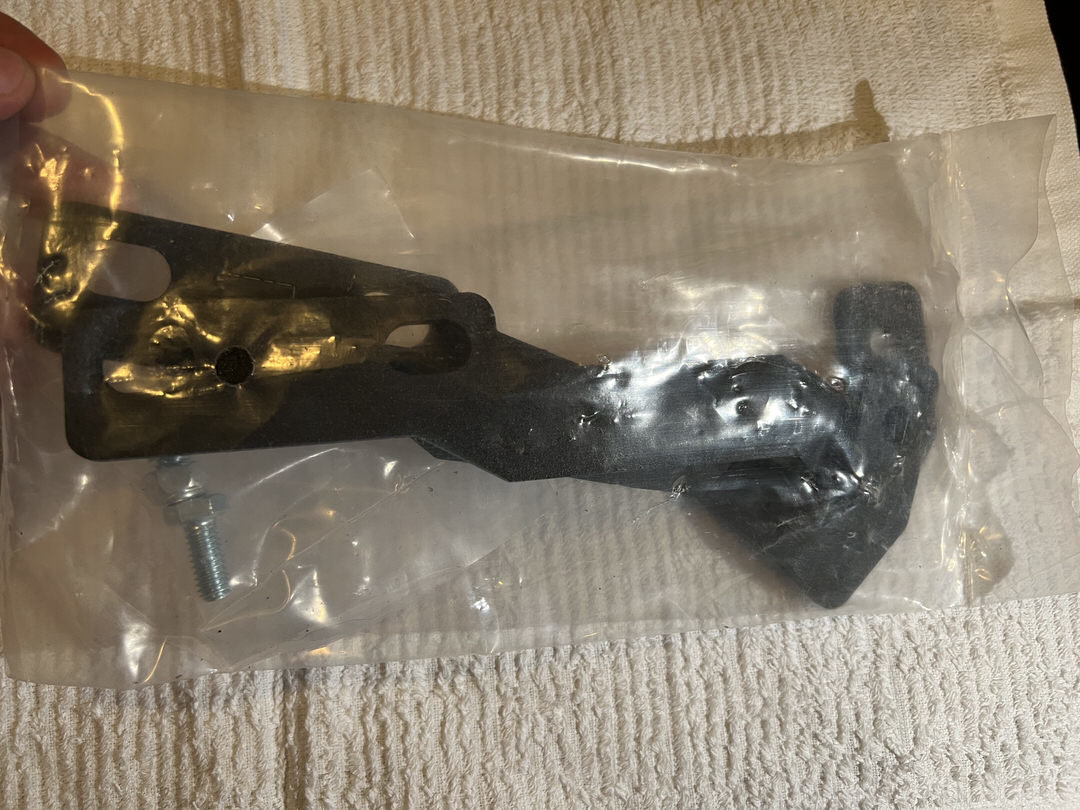 Hood Bracket 2.jpg