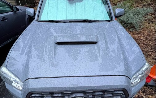 hood with scoop.png