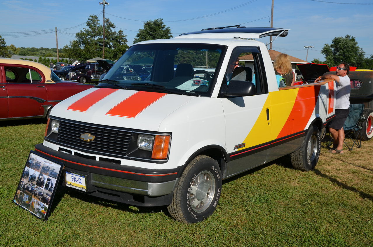 HotRodHoedown2013 1494.jpg