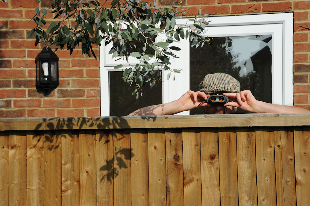 How-to-Keep-Nosy-Neighbors-Out-.jpg