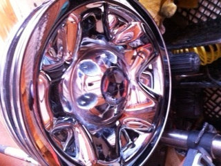 hubcap_bd11b5da7eebb20c5c399a925f2df28103b4255d.jpg