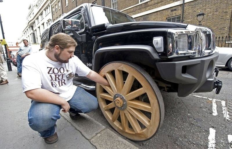 hummer-wagon-wheels-2-big.jpg