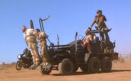 Humungus_truck_1.jpg