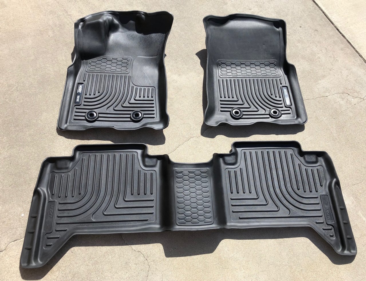 Husky Liner Set.jpg