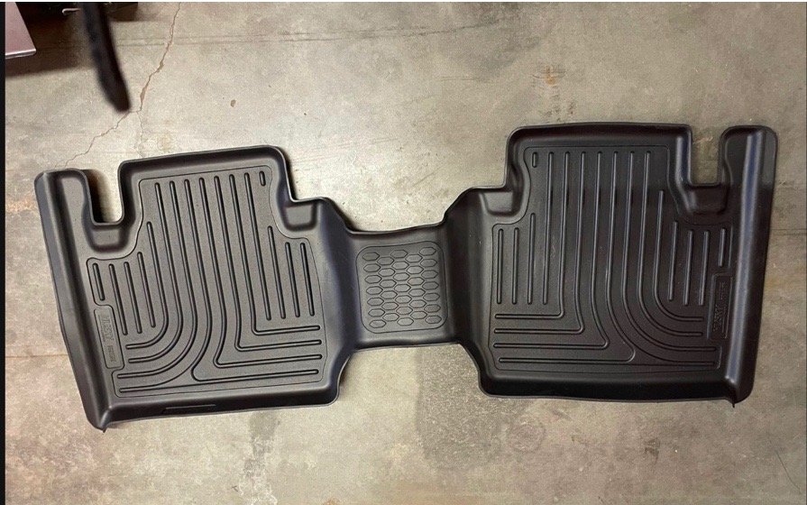 husky mat.jpg