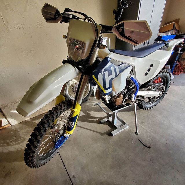 HUSKY_e6ed9e8d5d830cb8689cd928e1f16b90da1cafbf.jpg