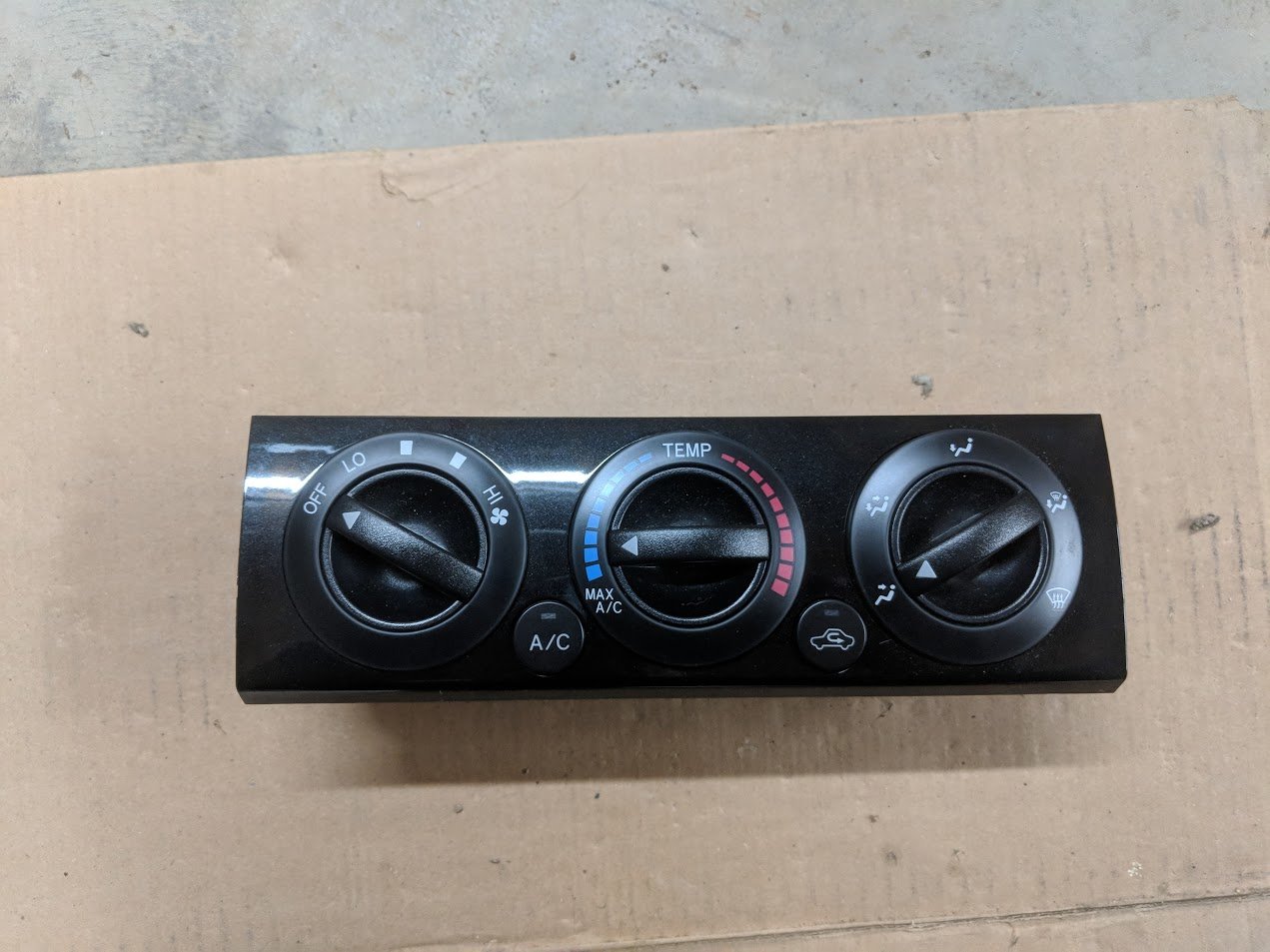 hvac_temp_control.jpg