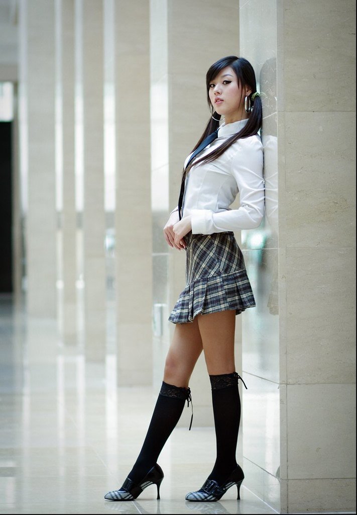 HwangMiHeeSchoolGirl-reallycuteasia_86df6b86661388665410ce57949557ca5ced0ff3.jpg