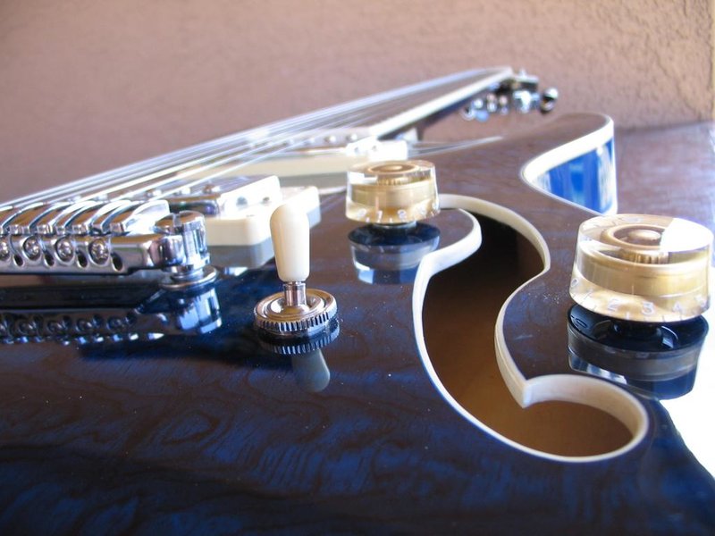 Ibanez02.jpg