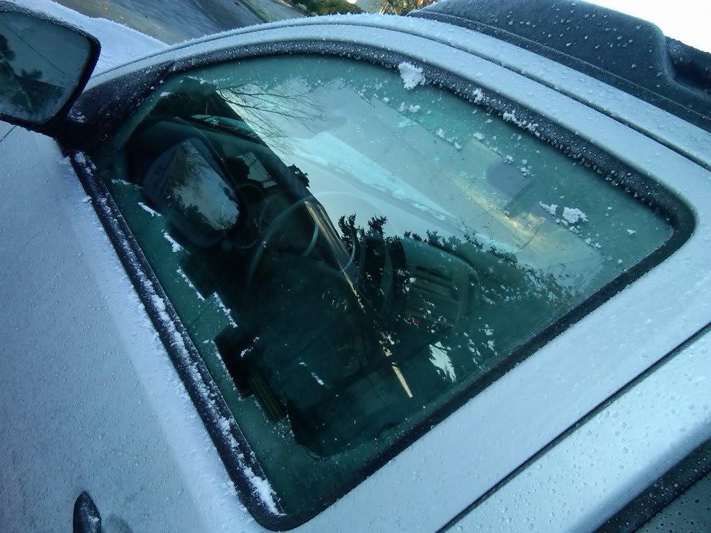ice2_e9d01835b677684d1b39a44d0c77d3da2d3e6277.jpg