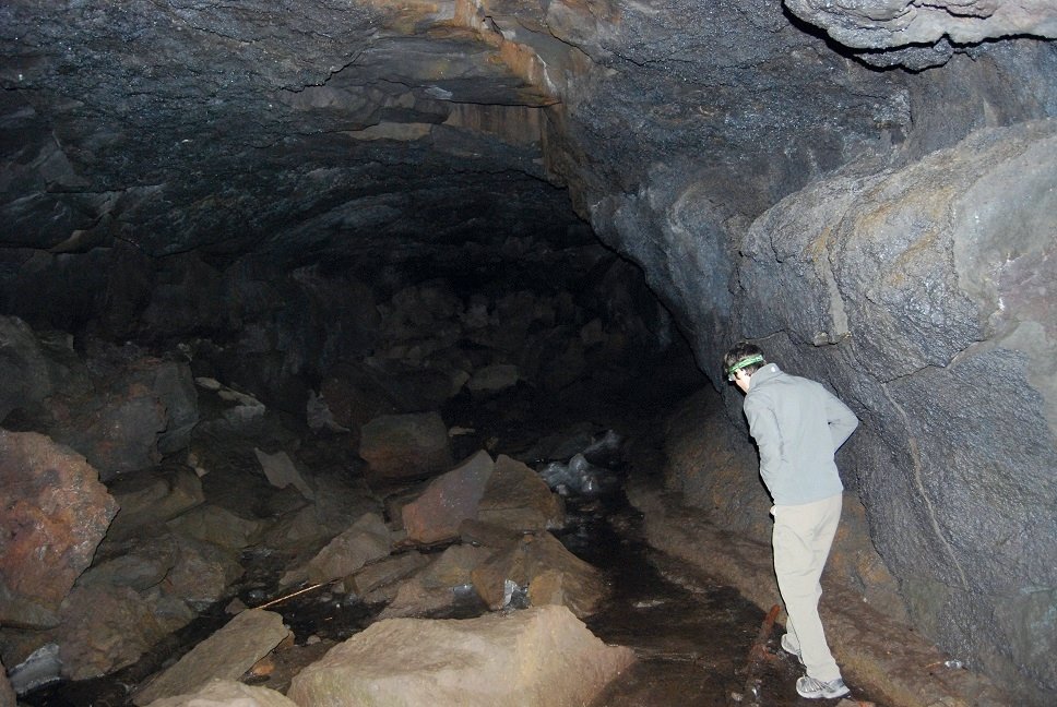 IceCaves_zps5e4fb036_eab9456db365fd82d8380f01e9258ddffae3813d.jpg