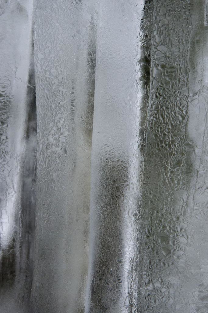 icicles_zpse088faae_9cf2e801c837913cba3194c2a50653de925ef62f.jpg