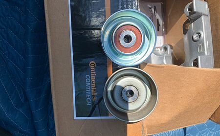 idler_813cf7fbe359ed77f7ecaca16e54d528ed7cfc08.jpg