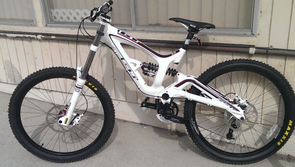 gt fury dh