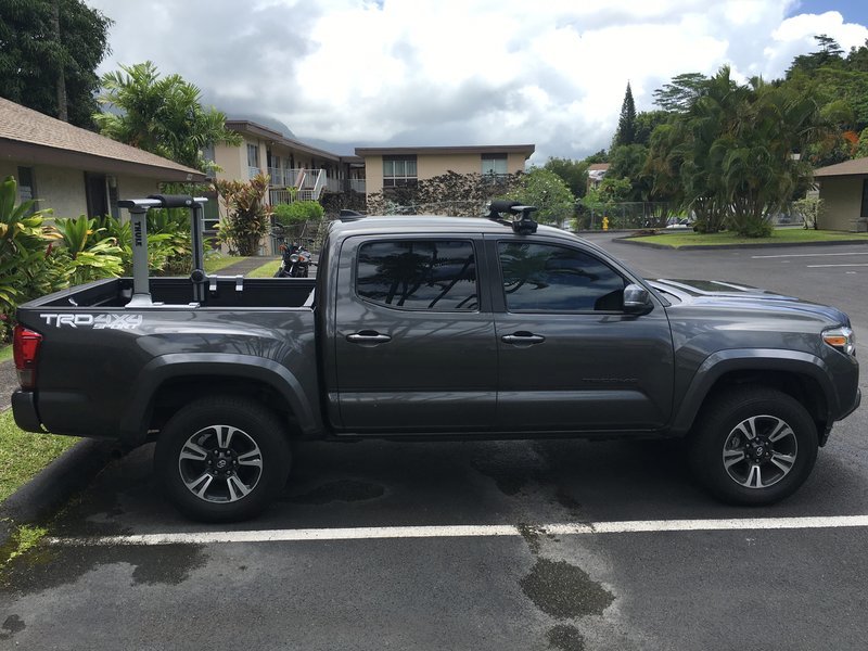 thule bed rack tacoma