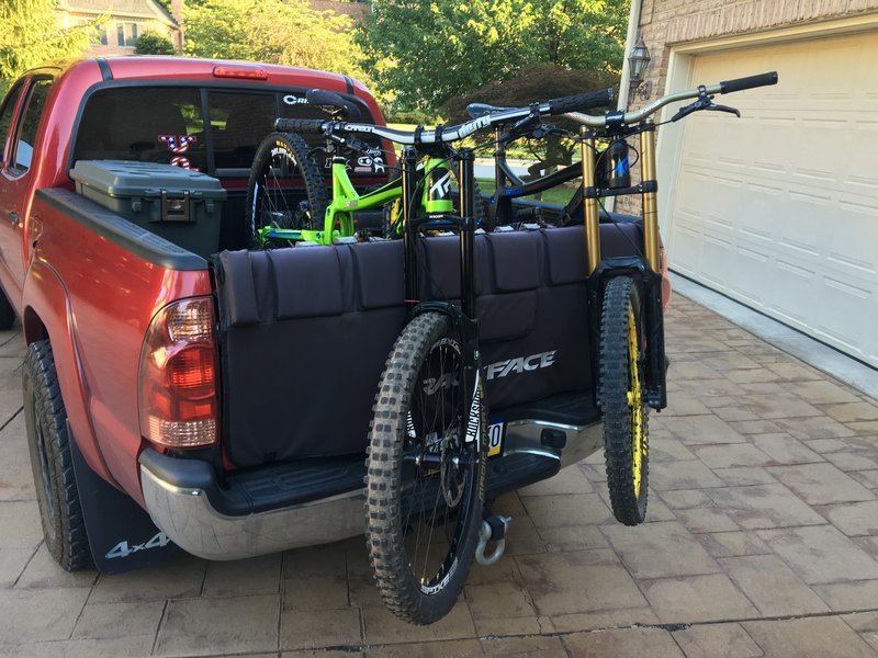 diy tailgate bike pad