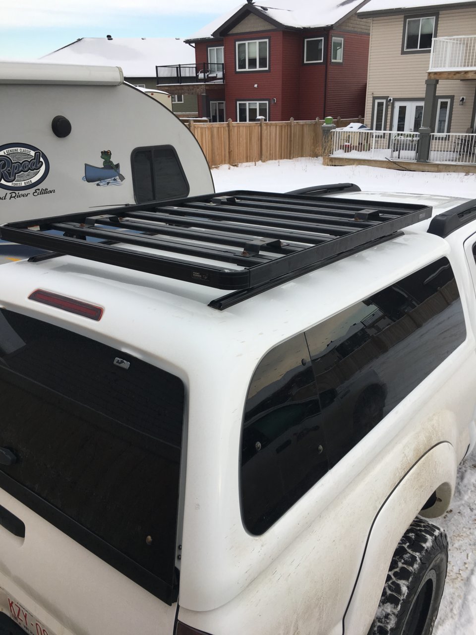 (Fort McMurray/Edmonton)Reduced!Front Runner Slimline II canopy rack