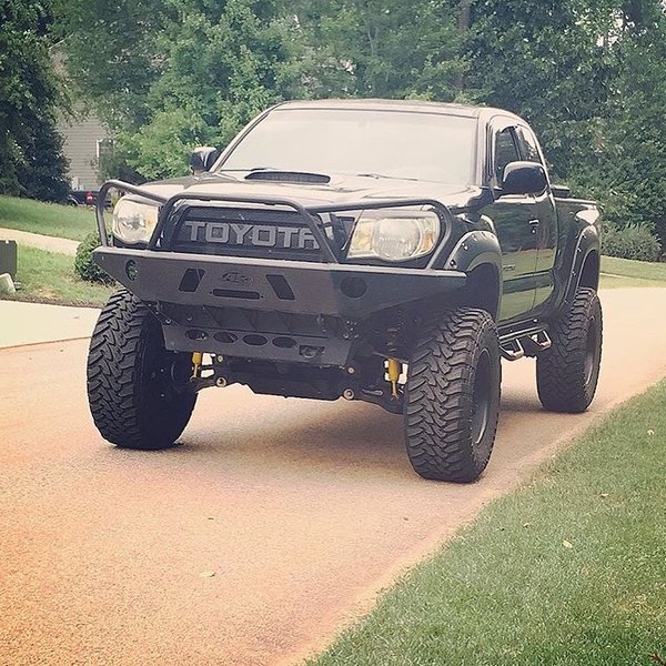 Feeler: 2005 Tacoma Trd Sport, 6mt, Access Cab, Heavily Modded 