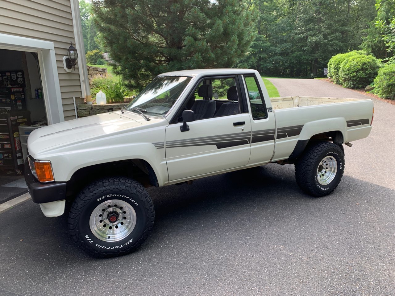 1986 SR5 Xtra Cab 4x4 Hilux Pickup - 033 | Tacoma World