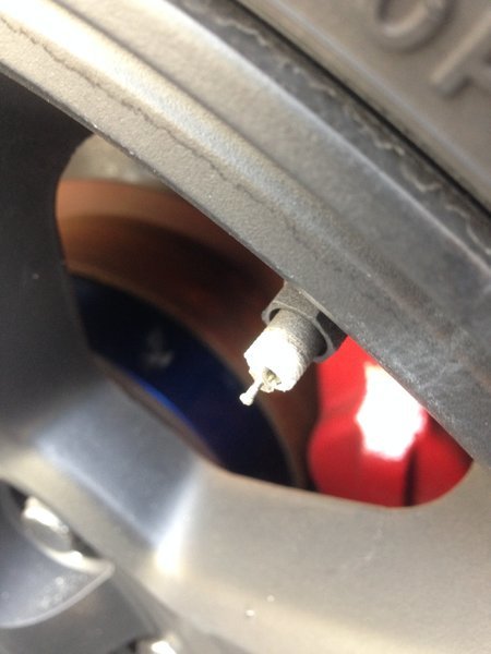 QuikStem - Replace Broken Tire Valve Stems in 60 seconds - No Need to Break  the Bead