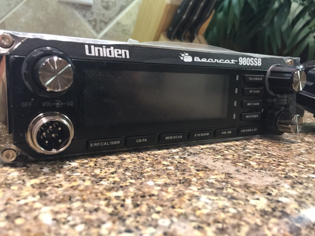 Uniden Bearcat 980SSB CB Radio 170 World