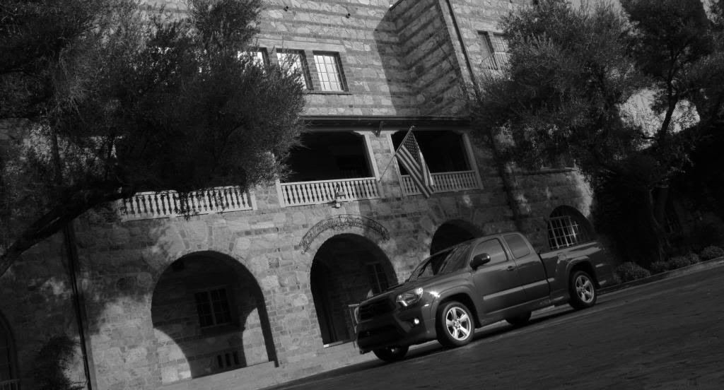 IMG_0025BW_zps78597681_8bd61337142a888c78313b7fdf2ce890c10101d2.jpg