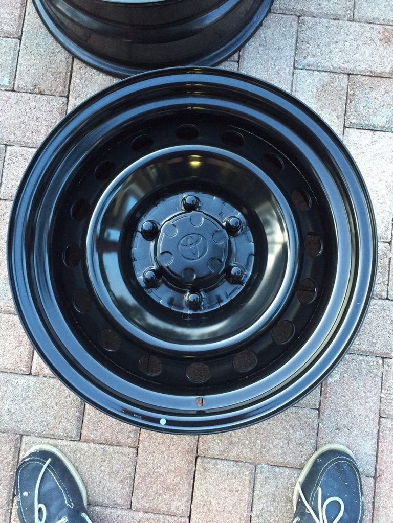 Sold Five 5 17 X 7 5 O E Toyota Fj Cruiser Steel Wheels