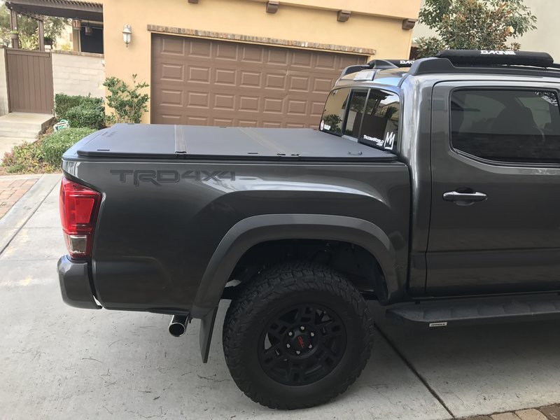 Sold 2016 2017 Short Bed Tonneau Cover San Diego 400 Tacoma World